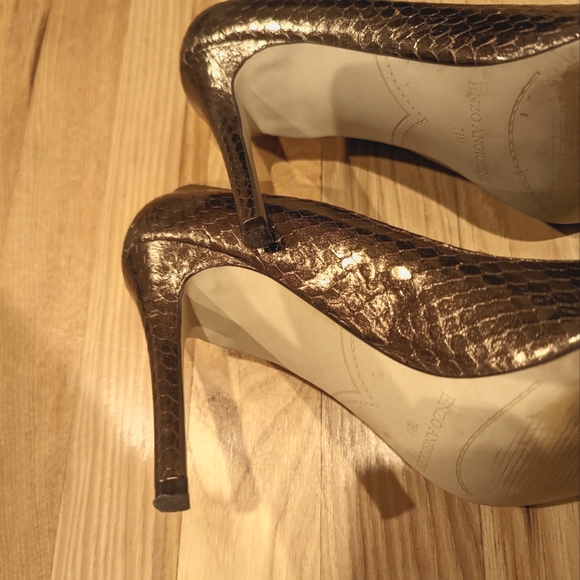 Enzo Angiolini Bronze Peep Toe Heels - Picture 6 of 7